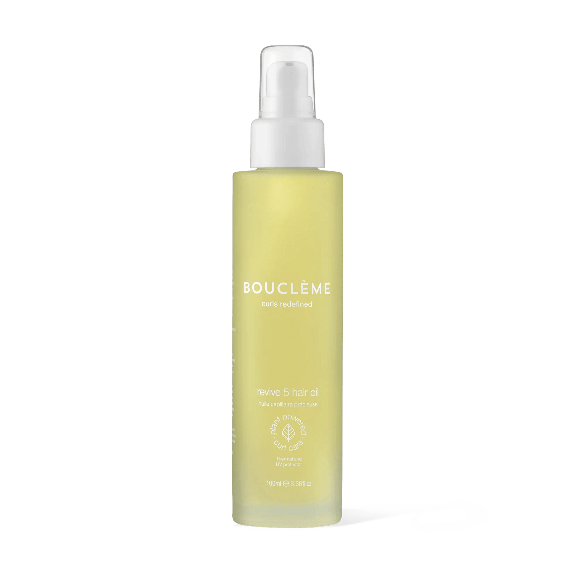 A nutrient rich, lightweight oil by Boucleme that conditions and protects hair against humidity.