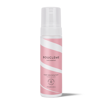 If your curls or waves go flat, this lightweight super volumising foam is for you. Exceptional hold and definition, from wash day to wash day.